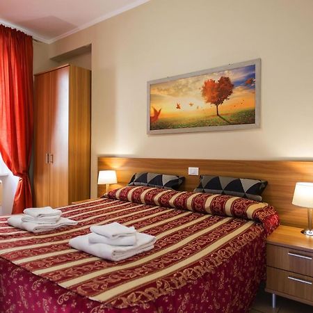 B&B Colosseum Rooms Рим Екстер'єр фото