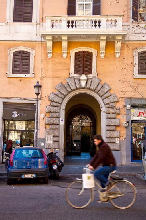 B&B Colosseum Rooms Рим Екстер'єр фото