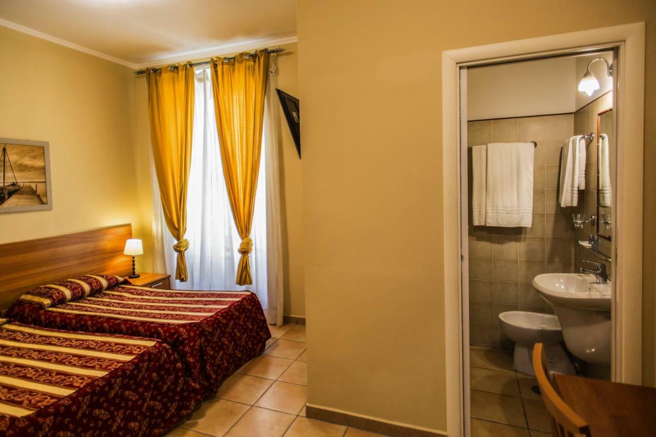 B&B Colosseum Rooms Рим Екстер'єр фото